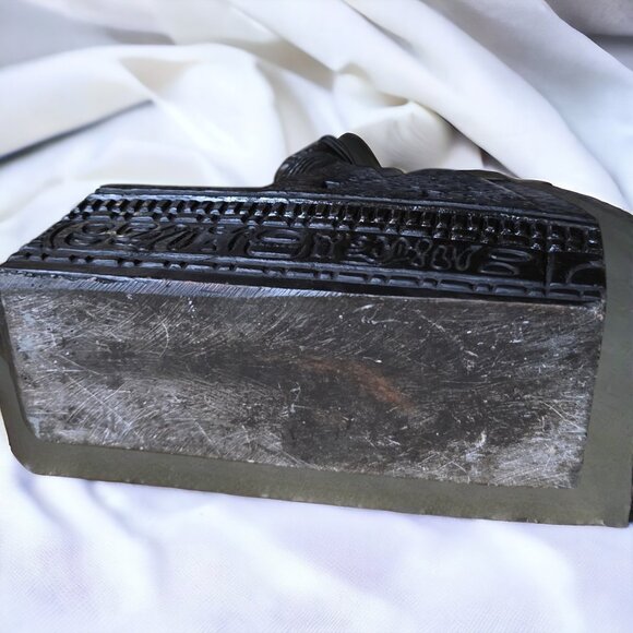 Vintage SPINX STONE STATUE/BOOKEND  Black Hand Carved Egyptian Pharoah - Picture 7 of 8